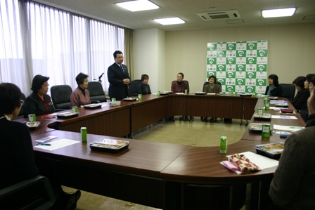 開会にあたって市長よりあいさつの様子の写真 開会にあたって市長よりあいさつの様子の写真