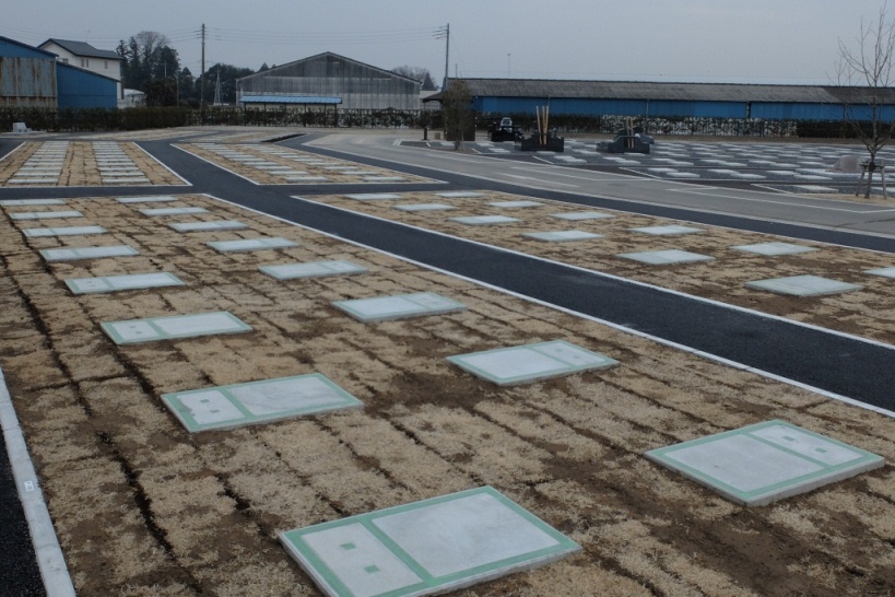 すがた川霊園墓地  芝生墓地