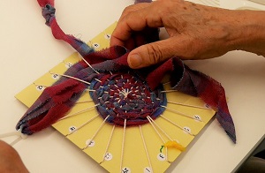 織り作業