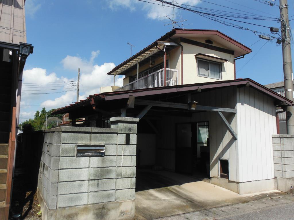 E7-9空き家外観
