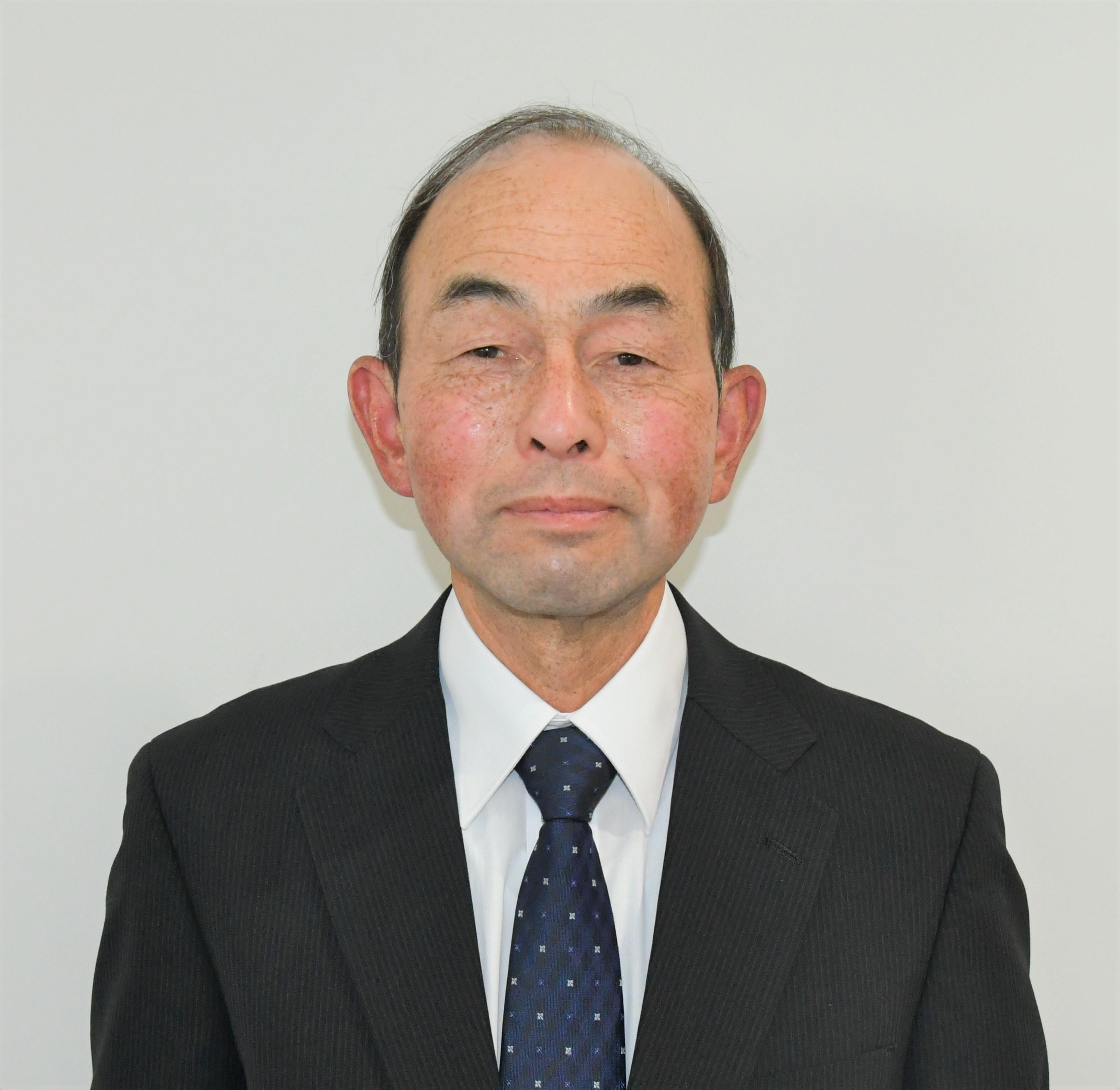 石嶋和夫委員