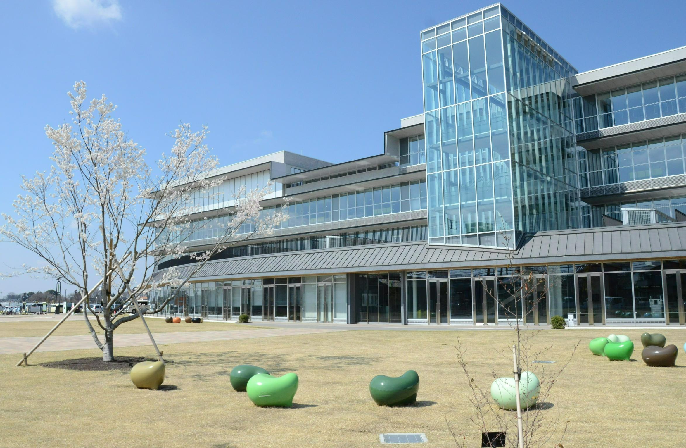 下野市役所庁舎