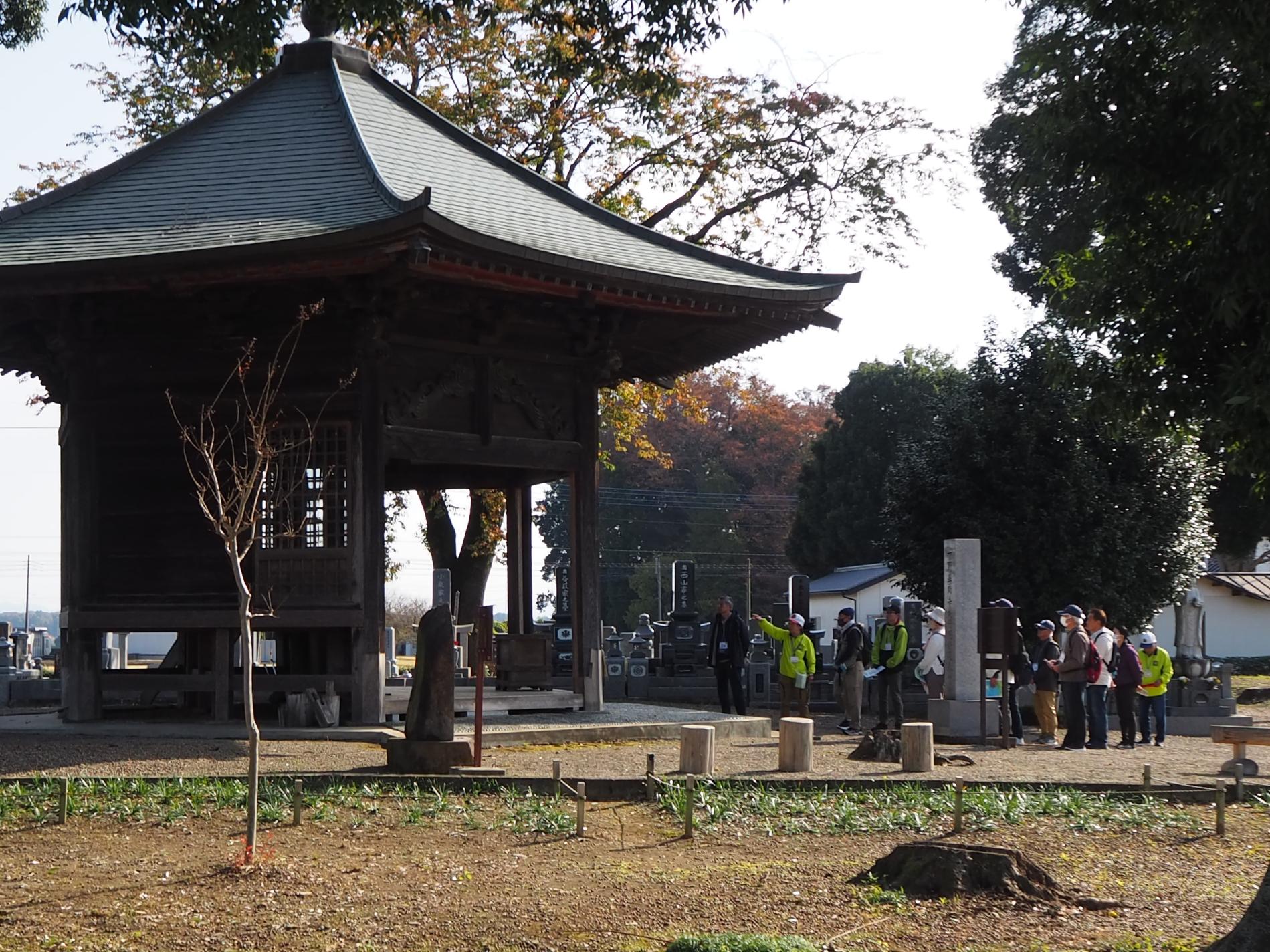 【下野薬師寺歴史館】史跡めぐりウォーキングを開催しました