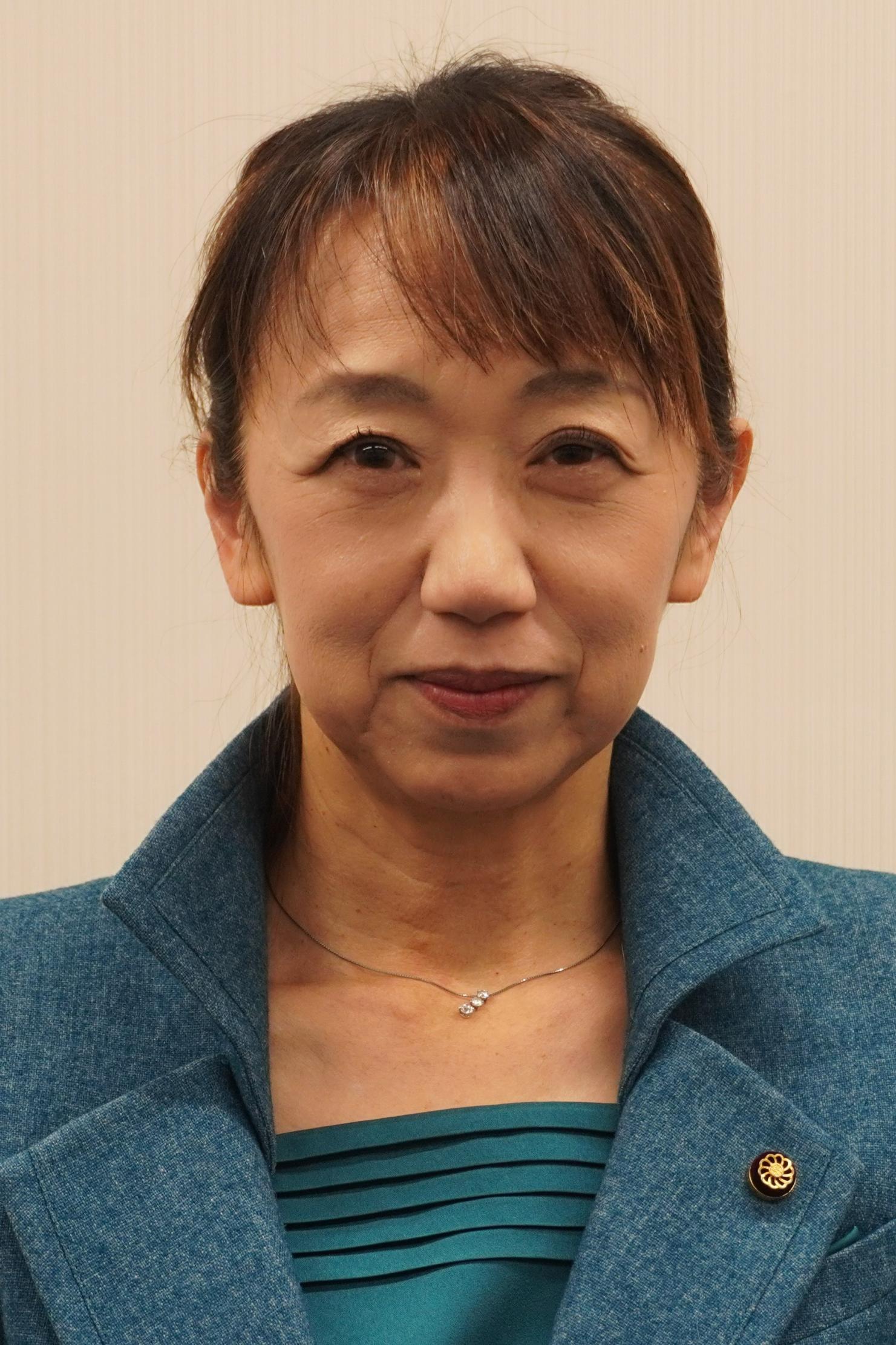 西本由利子 西本由利子