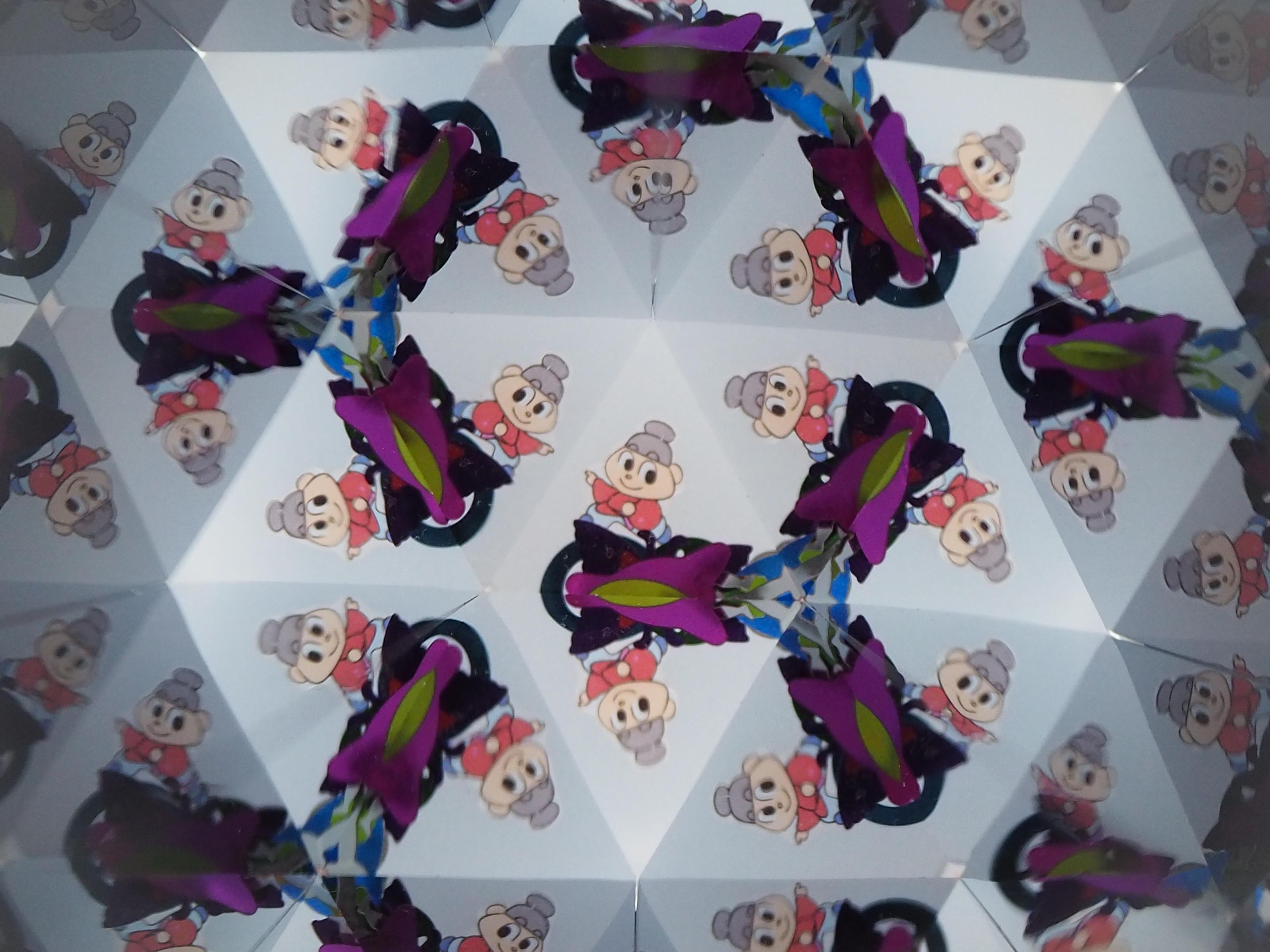 万華鏡の中 万華鏡の中